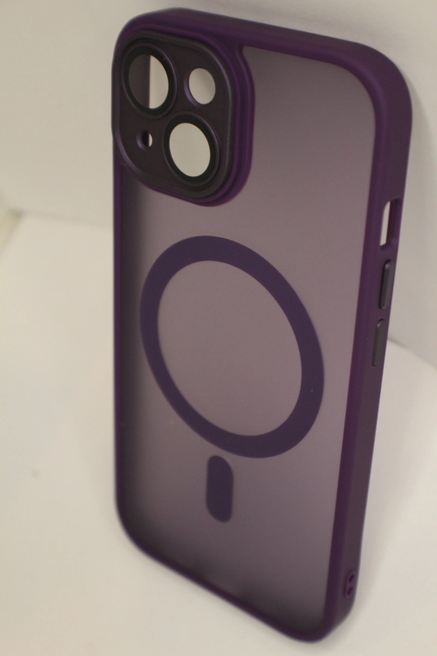 shockproof phone case For Phone Armor Magnetic Wireless Charging Case For iPhone Shockproof Lens Protection Cover Dark Purple