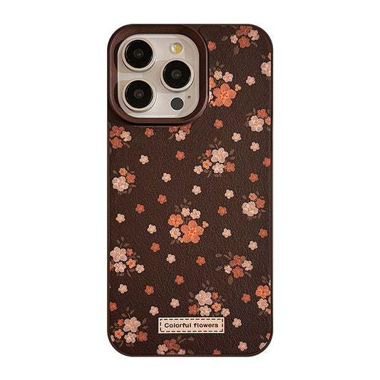 Warm brown gentle small floral iPhone16 mobile phone case Apple 17Pro leather 16 suitable for 13 autumn and winter max retro